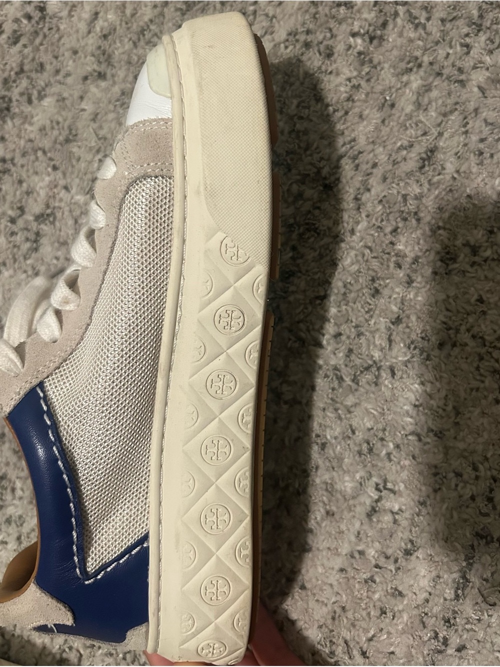 Tory Sport White and Beige Low-Top Sneakers with Blue Heel - Picture 3 of 3